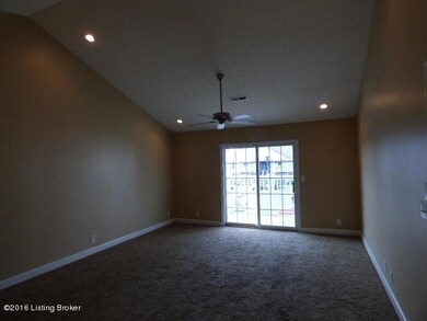 167 Central Blvd unit 49, Mount Washington, KY 40047 - photo 2