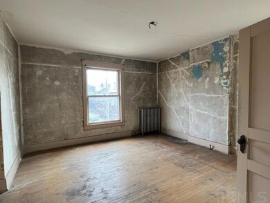 421 S Mound St unit 2, Muncie, IN 47305 - photo 3