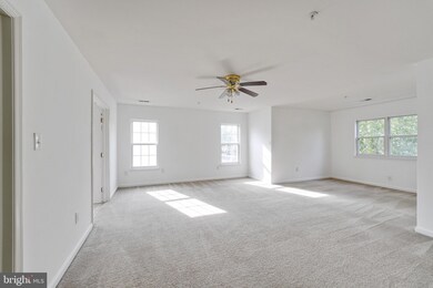 11807 Lilium Ln, Glenn Dale, MD 20769 - photo 5