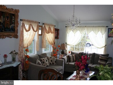 2230 Berkley Rd, Reading, PA 19605 - photo 7