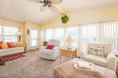 526 Susan Dr, Melbourne, FL 32904 - photo 6