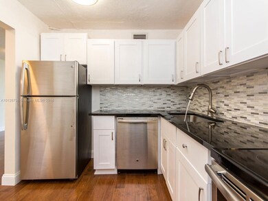 1470-NE-125th-Ter-PH 9-North Miami-kitchen-2