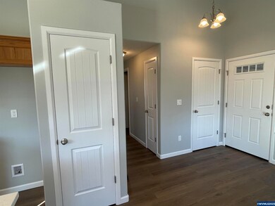 1456 Crittenden St SW, Albany, OR 97321 - photo 4