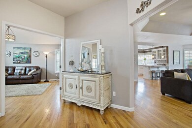 2570 Meadow Creek Dr, Medford, OR 97504 - photo 5