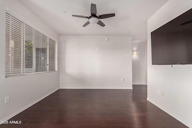 08 Family Room- 3302 N 7th St #344