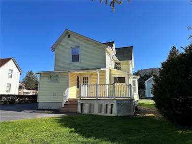 69 Liberty St, Walton, NY 13856 - photo 6