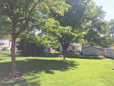 1261 St Andrews Ave, Waterloo, IA 50701 - photo 6