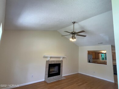 154 Brenda Dr, Jacksonville, NC 28546 - photo 4