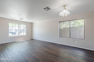 8-web-or-mls-Horsham-8