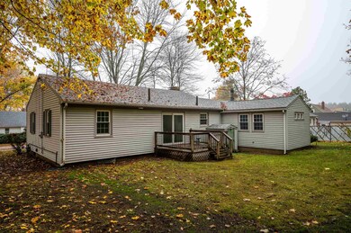 10 Howe St, Rochester, NH 03867 - photo 3