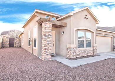 14416 Desert Ocotillo Dr, Horizon City, TX 79928 - photo 2