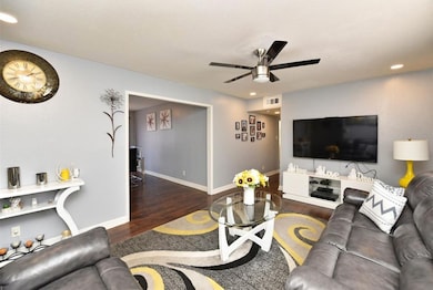 6200 W Tidwell Rd unit 2003, Houston, TX 77092 - photo 5