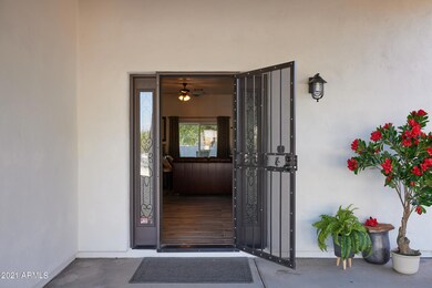 736 S Mountain View Rd (6 of 48)