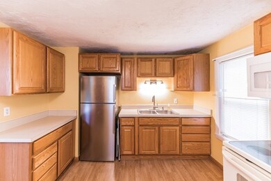 24 Chicopee St, Worcester, MA 01602 - photo 2