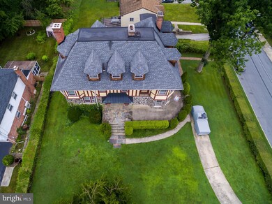 127 S Wycombe Ave, Lansdowne, PA 19050 - photo 2