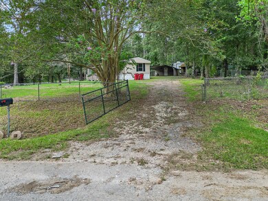 31 County Road 4263, Dayton, TX 77535 - photo 5