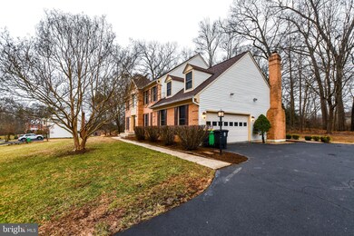 7404 Lake Glen Dr, Glenn Dale, MD 20769 - photo 3