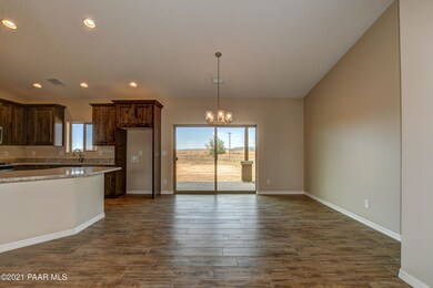 1495 W Saddle Rd, Paulden, AZ 86334 - photo 5