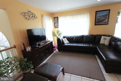 46848 Graham Cove Square, Sterling, VA 20165 - photo 5