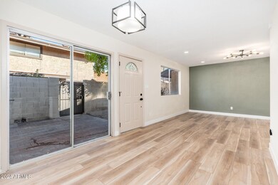 1136 N 84th Pl - 09