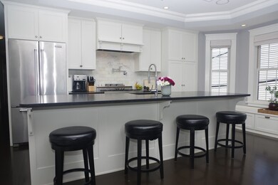 721 E 6th St unit 2, Boston, MA 02127 - photo 2