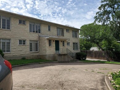 3202 Grooms St unit E, Austin, TX 78705 - photo 2