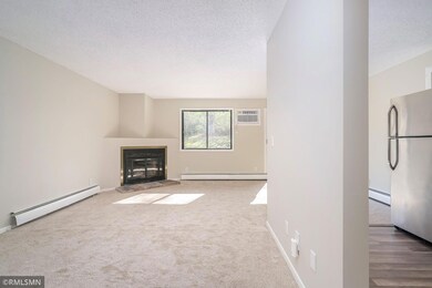 7501 W 101st St unit 112, Bloomington, MN 55438 - photo 3