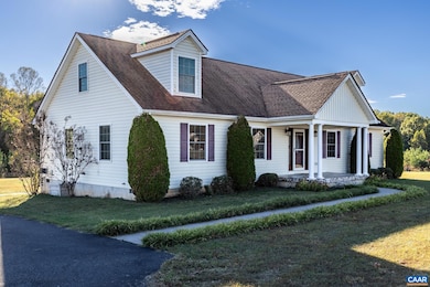 478 Rosewood Dr, Scottsville, VA 24590 - photo 2