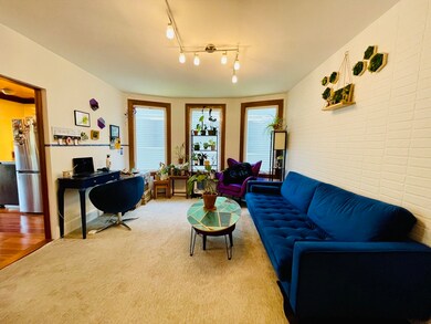 81 Francis St unit 4, Brookline, MA 02446 - photo 5