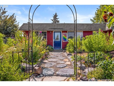 1006 Cinnamon Ave, Eugene, OR 97404 - photo 3