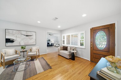 6335 Waltway Dr, Houston, TX 77008 - photo 6