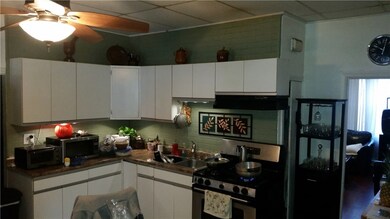 102 Colfax St, Providence, RI 02905 - photo 5