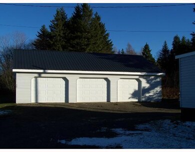 Other. Extra large Garage