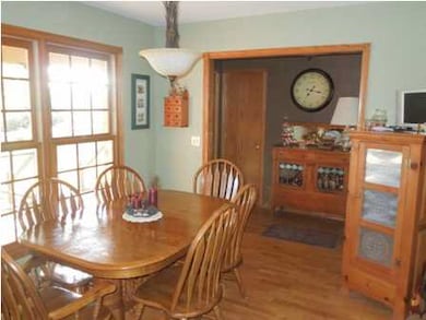 Eating area in Kitchen