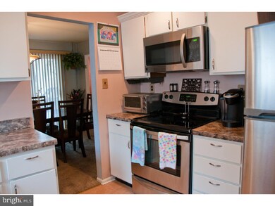 1747 W Chester Pike unit 9, Havertown, PA 19083 - photo 5