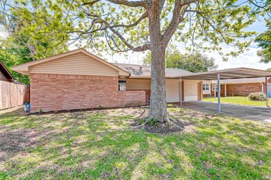 9746 Rambling Trail, Houston, TX 77089 - photo 2