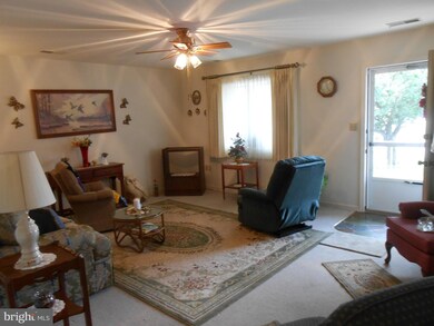 18006 Putter Dr, Hagerstown, MD 21740 - photo 5