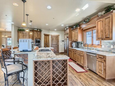 10 Kitchen