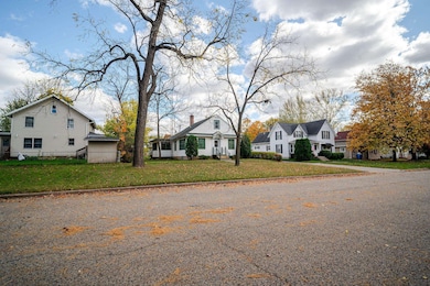 622 Bowman Rd, Wisconsin Dells, WI 53965 - photo 4