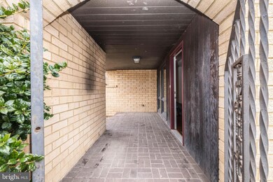 273 Henshaw Rd, Bunker Hill, WV 25413 - photo 2