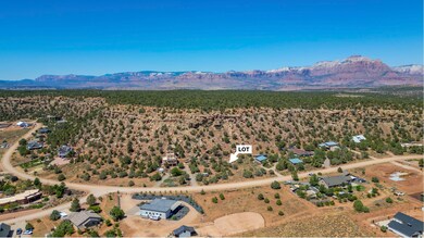924 Foothill Dr-001-PL