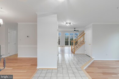 6314 Wood Pointe Dr, Glenn Dale, MD 20769 - photo 4