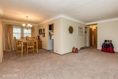 4122 39th Place, Des Moines, IA 50310 - photo 7