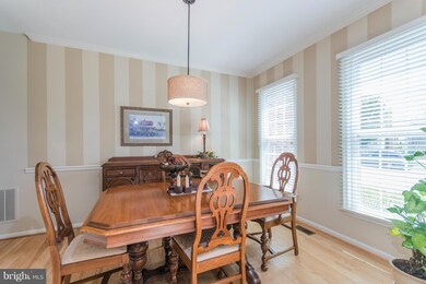 4913 Fox Creek Ct, Chantilly, VA 20151 - photo 4