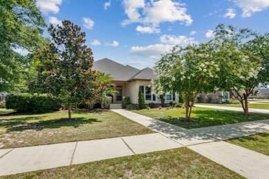 8924 Foxtail Loop Pensacola FL 32526 USA