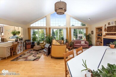04-Living Room_DMD_2310
