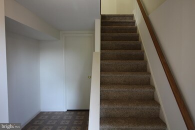 1939 Yorktown N, Norristown, PA 19403 - photo 2