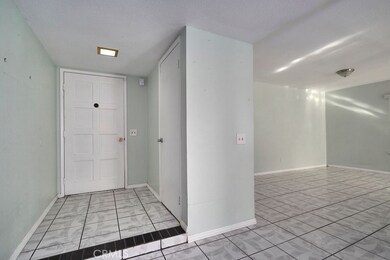 14430 Manzanita Rd, Victorville, CA 92395 - photo 2