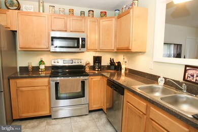 1607 W Willow Run Dr, Wilmington, DE 19805 - photo 7