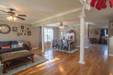 414 Village Dr, Frankfort, KY 40601 - photo 3